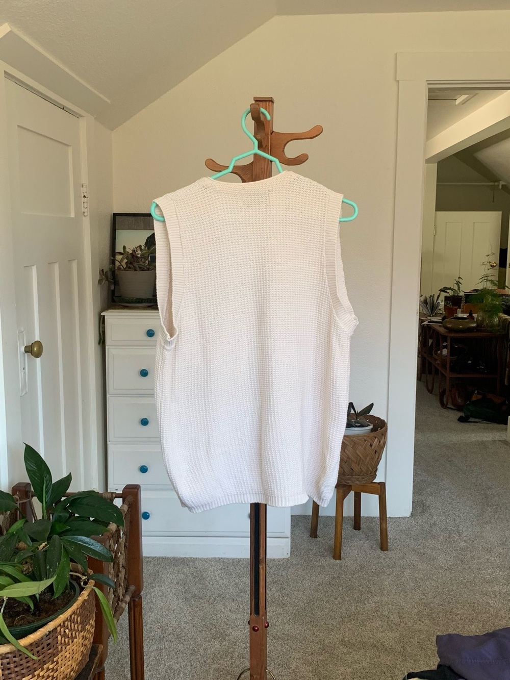 Vintage Sweater Vest - Picture 5 of 5